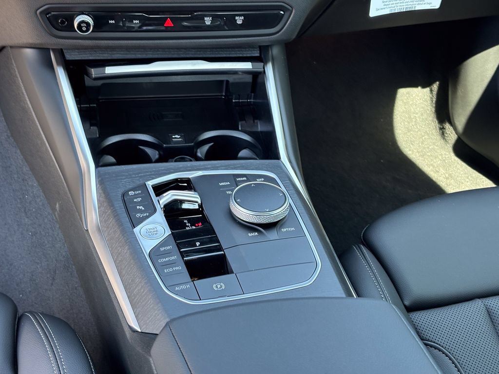 New 2026 BMW 330i xDrive Sedan w/ Premium Package AWD/4WD image 24