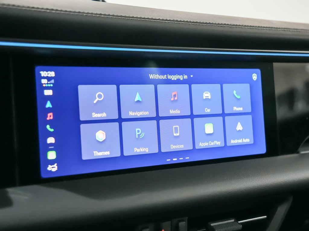 New 2026 Porsche Macan 4 Electric image 18