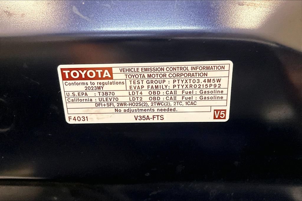 Used 2023 Toyota Tundra Limited AWD/4WD image 35