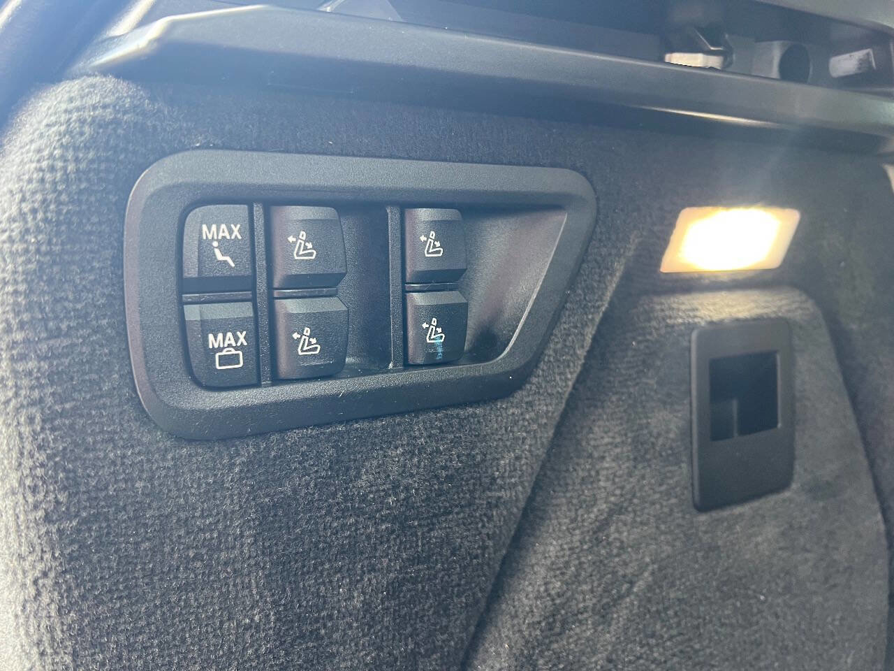 Used 2019 BMW X7 xDrive40i w/ Premium Package image 30