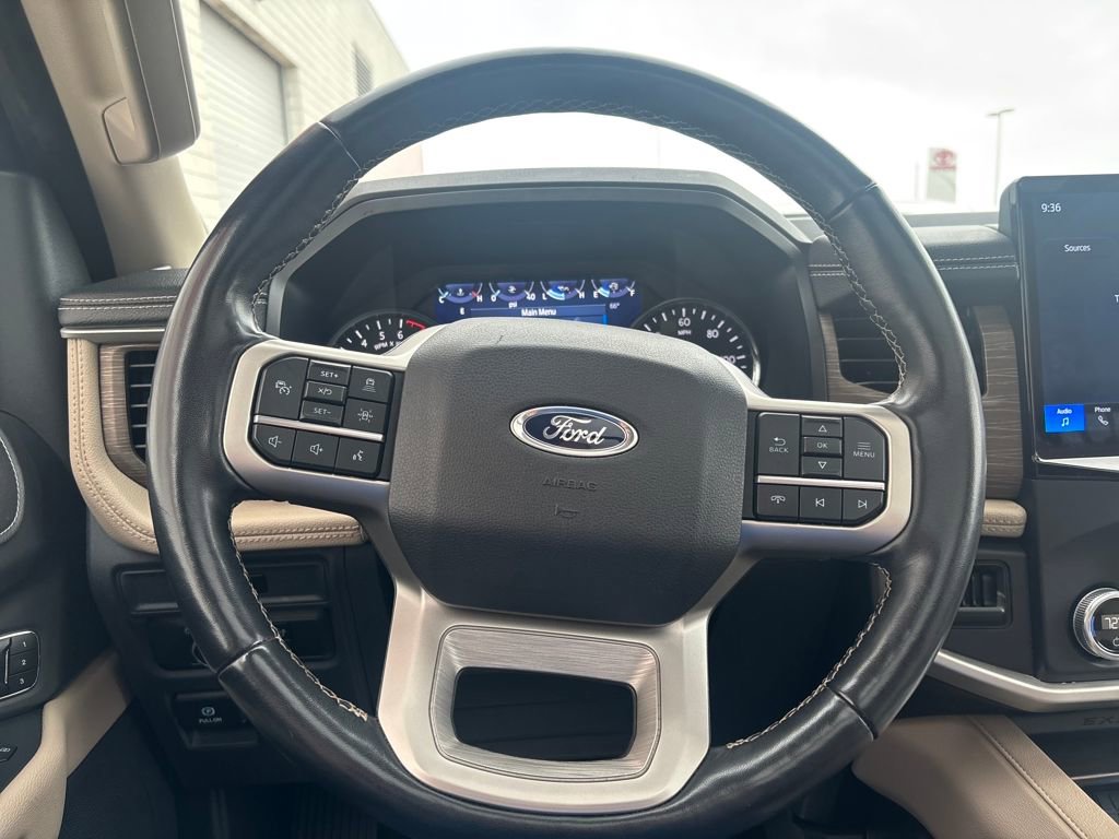 Used 2023 Ford Expedition Limited image 20