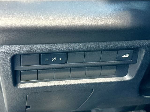 Used 2023 Mitsubishi Outlander SE Black Edition image 10