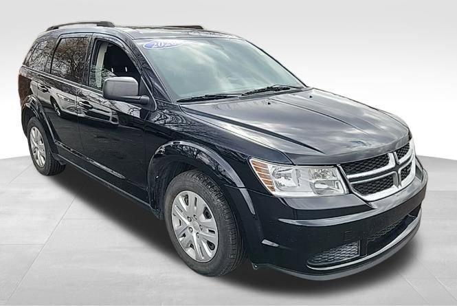 Used 2020 Dodge Journey SE w/ SE Popular Equipment Group FWD image 10