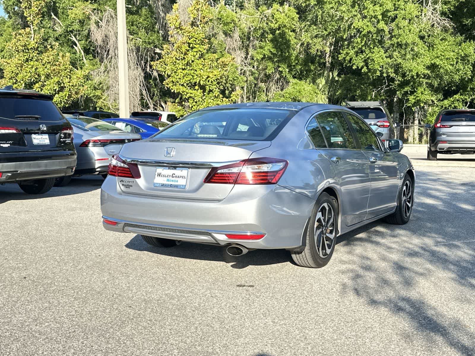 Used 2016 Honda Accord EX-L image 6