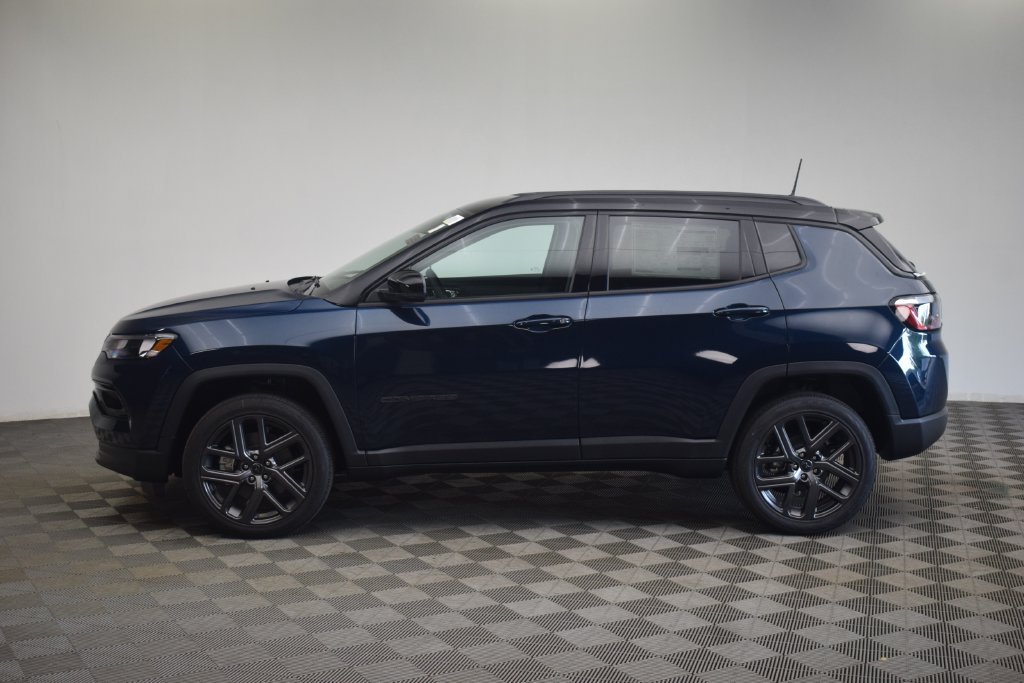 New 2026 Jeep Compass Limited AWD/4WD image 13