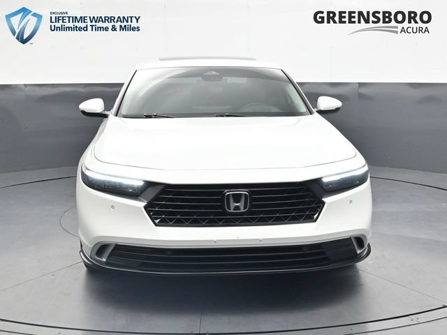Used 2025 Honda Accord Touring image 12
