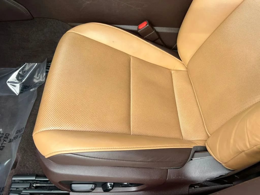 Used 2019 Lexus ES 350 w/ Premium Package FWD image 25