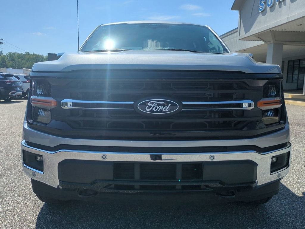 New 2025 Ford F150 XLT w/ Equipment Group 302A MID image 10