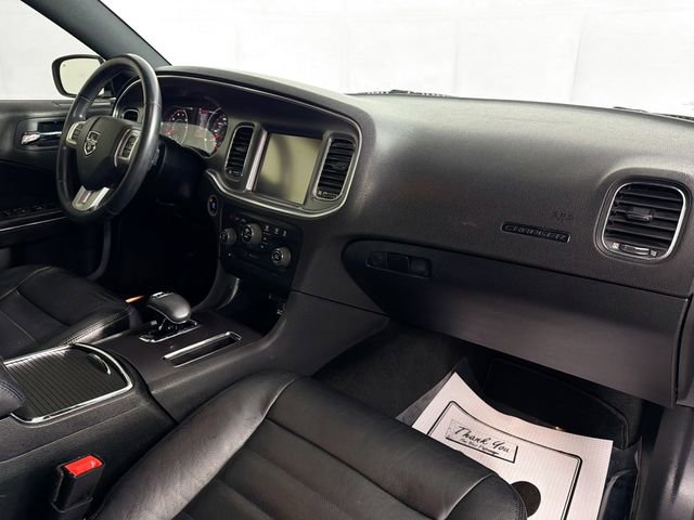 Used 2014 Dodge Charger SXT image 28