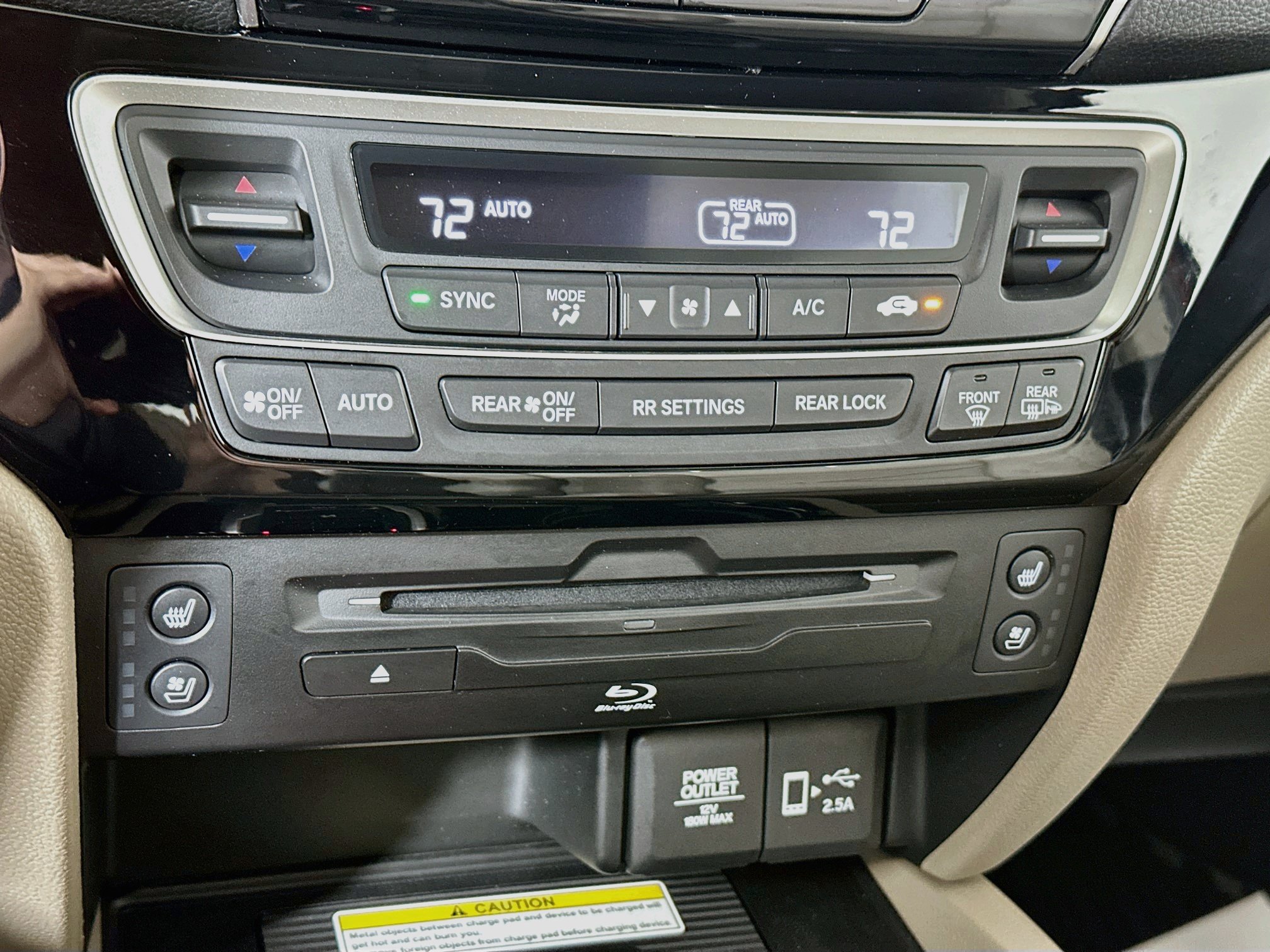 Used 2021 Honda Pilot Elite image 16