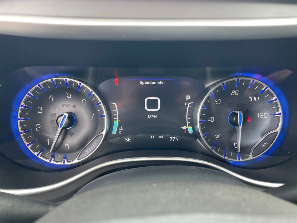 New 2027 Chrysler Pacifica Select FWD image 14