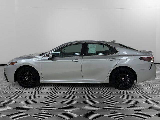 Used 2024 Toyota Camry XSE FWD image 2