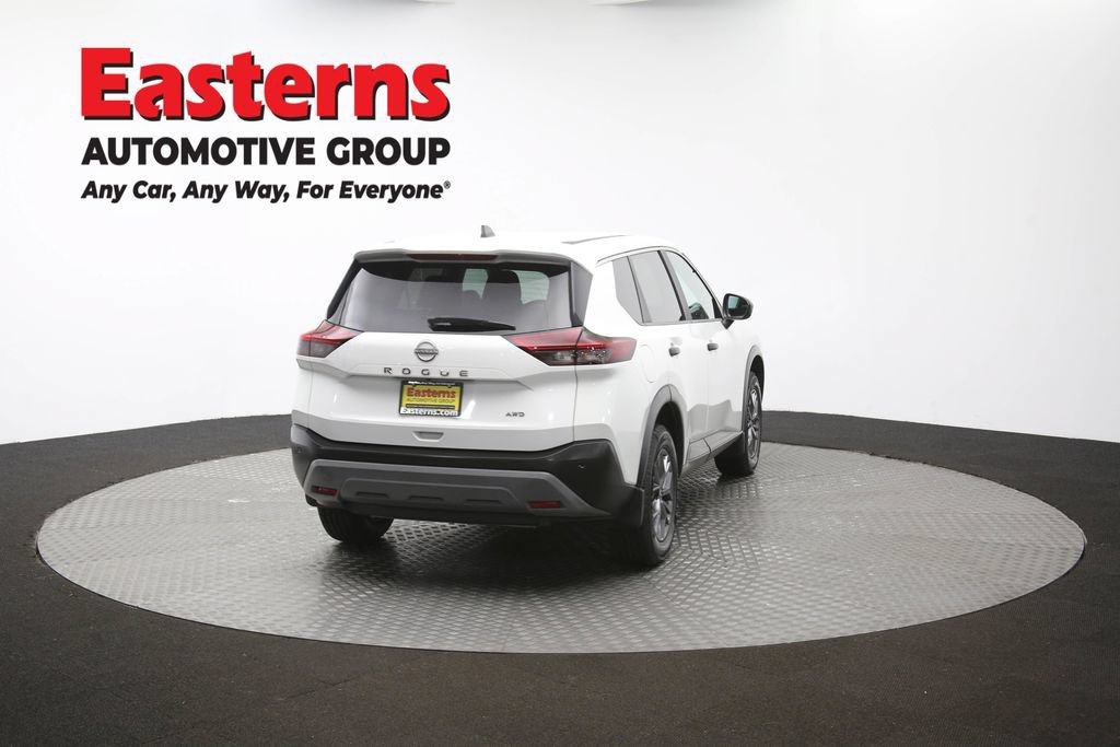 Used 2023 Nissan Rogue S AWD/4WD image 34