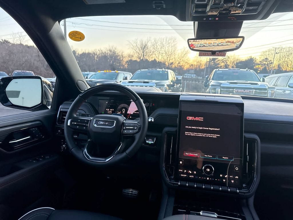 New 2026 GMC Yukon XL AT4 Ultimate AWD/4WD image 17