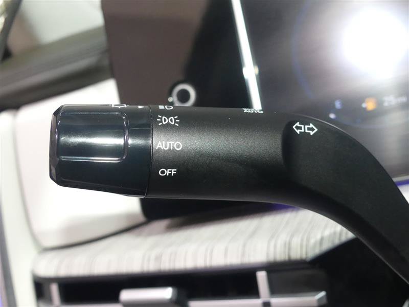 Used 2024 Hyundai Santa Fe Calligraphy AWD/4WD image 36