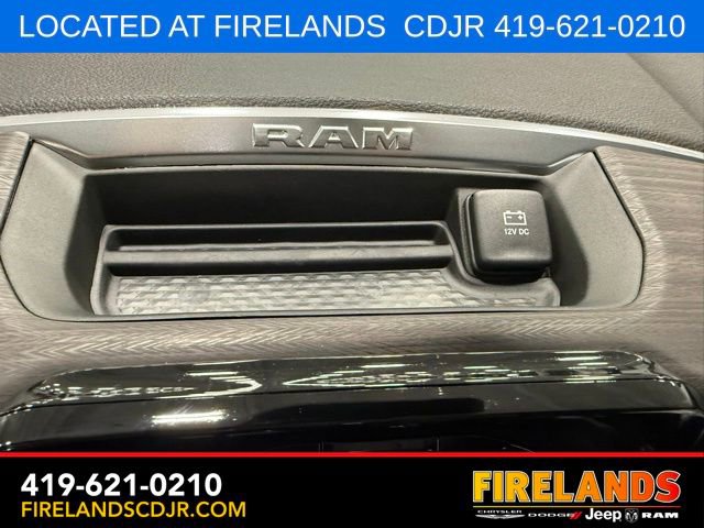 New 2026 RAM 1500 Laramie AWD/4WD image 13