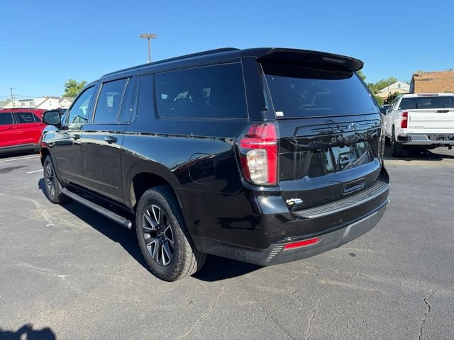 Used 2023 Chevrolet Suburban Z71 w/ Luxury Package AWD/4WD image 5