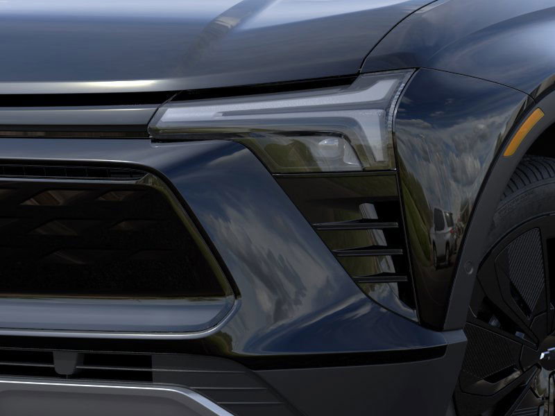 New 2025 Chevrolet Blazer EV LT image 38