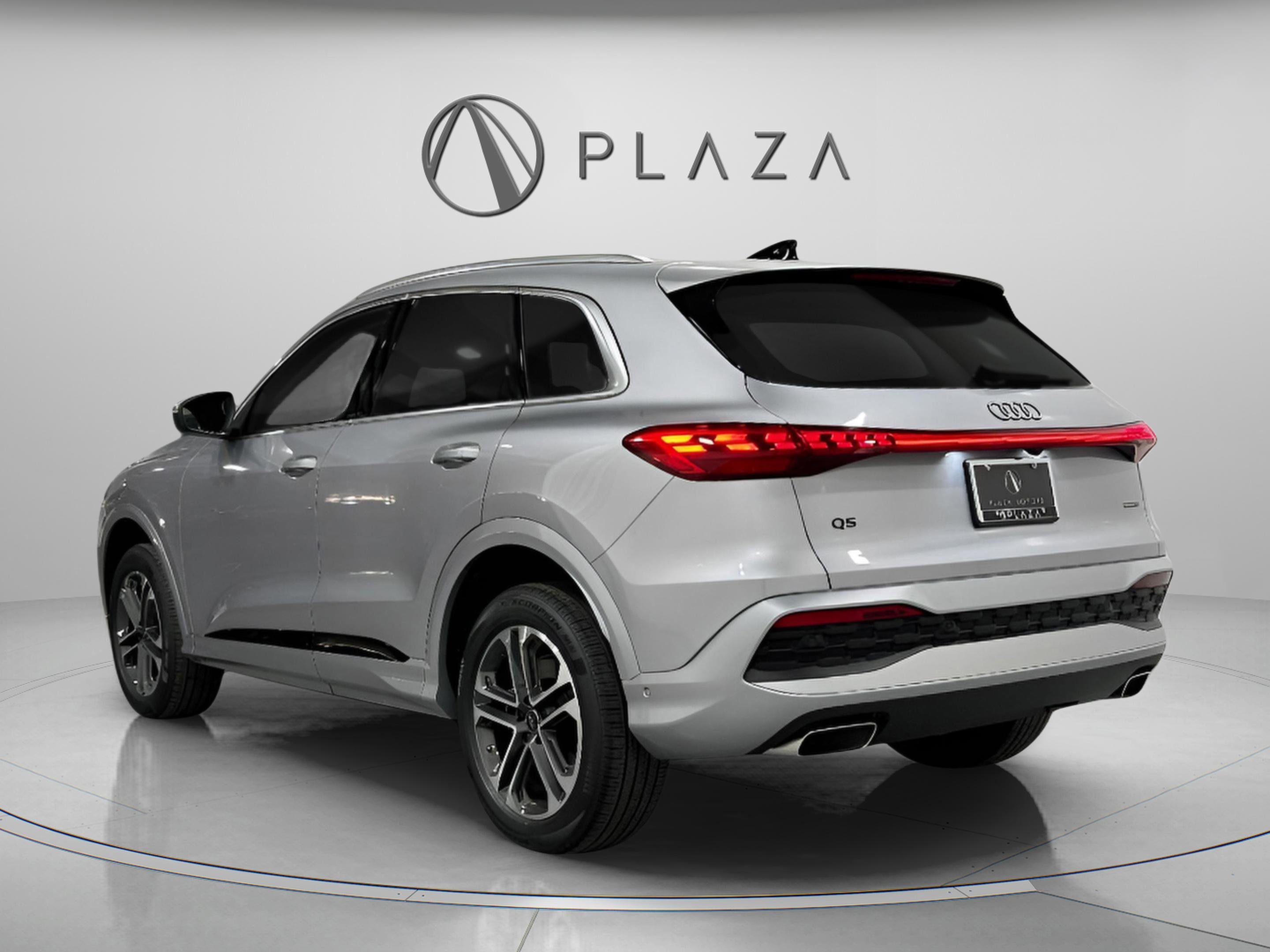 New 2025 Audi Q5 Premium image 3