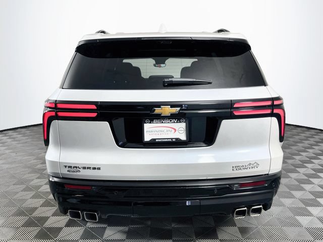 Used 2025 Chevrolet Traverse High Country FWD image 7