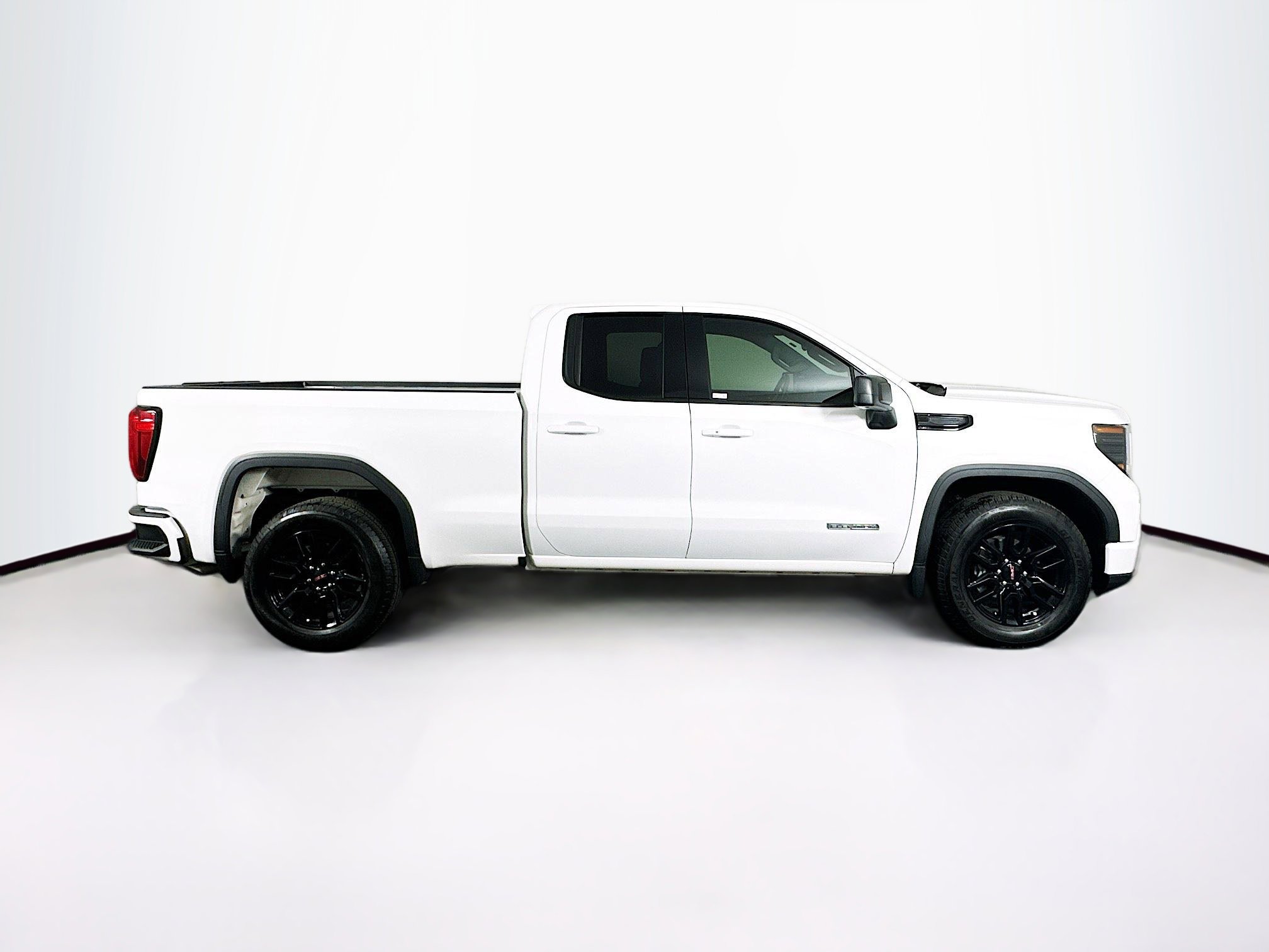 Used 2024 GMC Sierra 1500 Elevation image 10