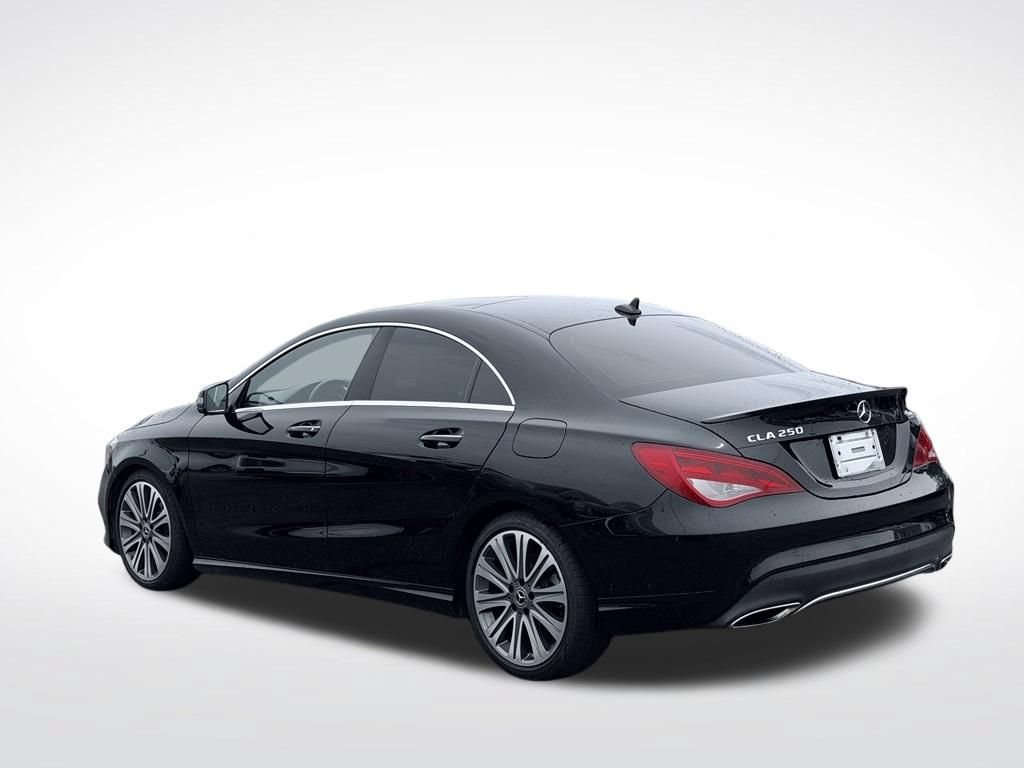Used 2018 Mercedes-Benz CLA 250 4MATIC image 8