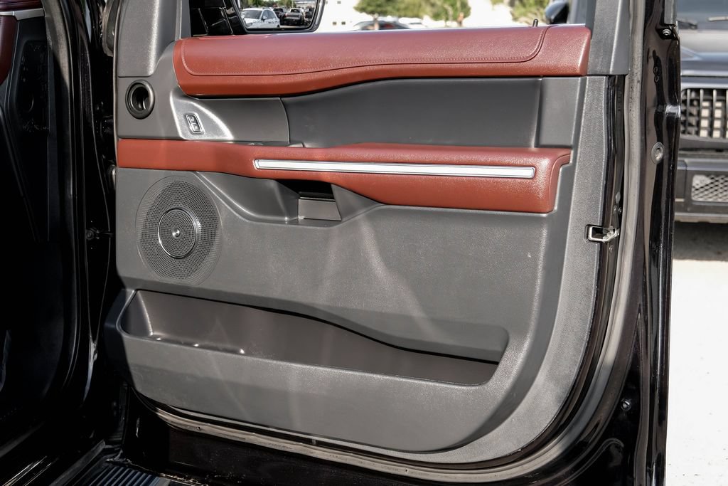 Used 2024 Ford Expedition Max Limited RWD image 57