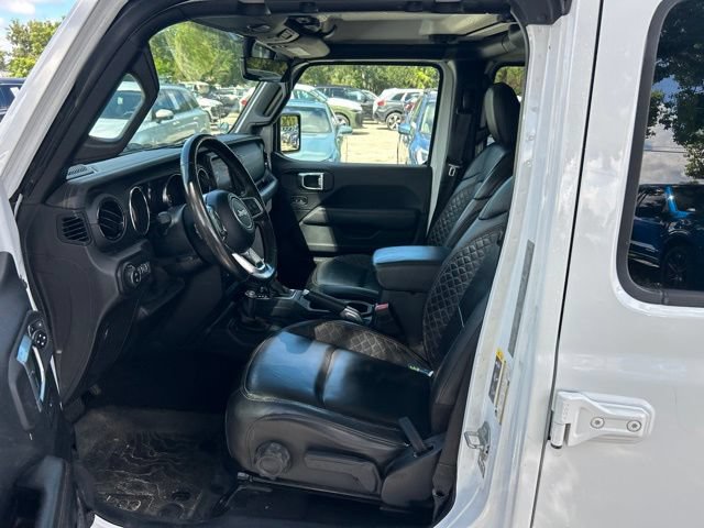 Used 2021 Jeep Gladiator Overland AWD/4WD image 5