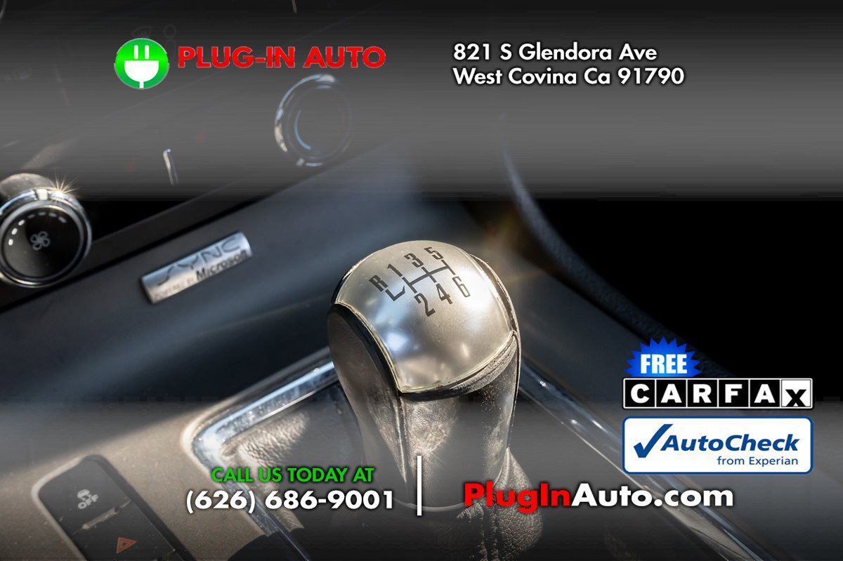 Used 2012 Ford Mustang Premium w/ Comfort Pkg image 18