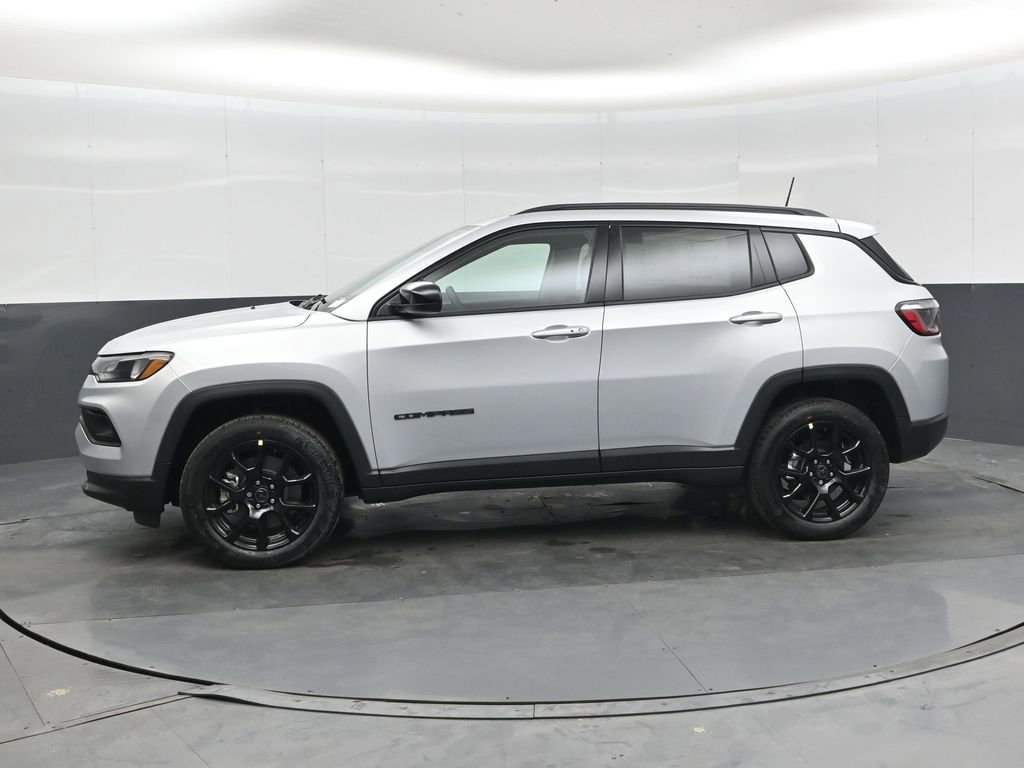New 2026 Jeep Compass Latitude AWD/4WD image 6