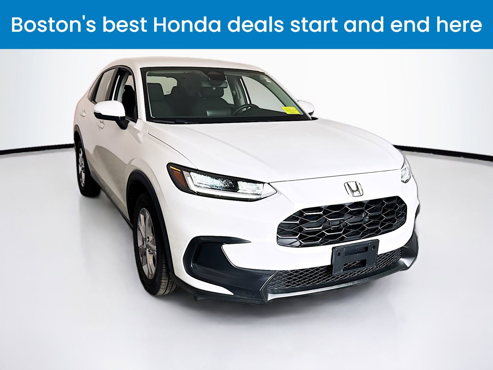 Used 2025 Honda HR-V LX image 1