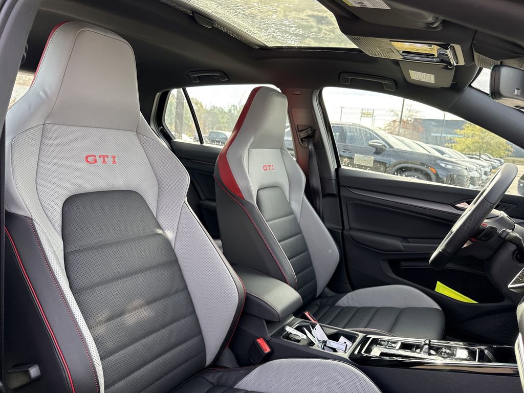 New 2026 Volkswagen GTI SE image 16