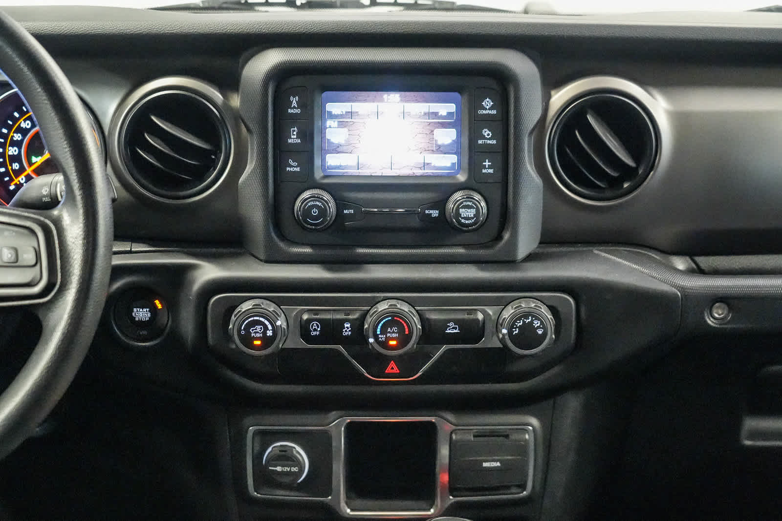 Used 2021 Jeep Wrangler Unlimited Sport AWD/4WD image 13