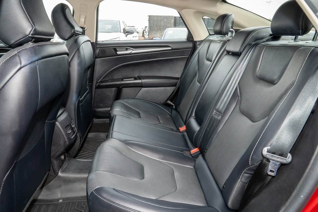 Used 2020 Ford Fusion Energi Titanium image 17