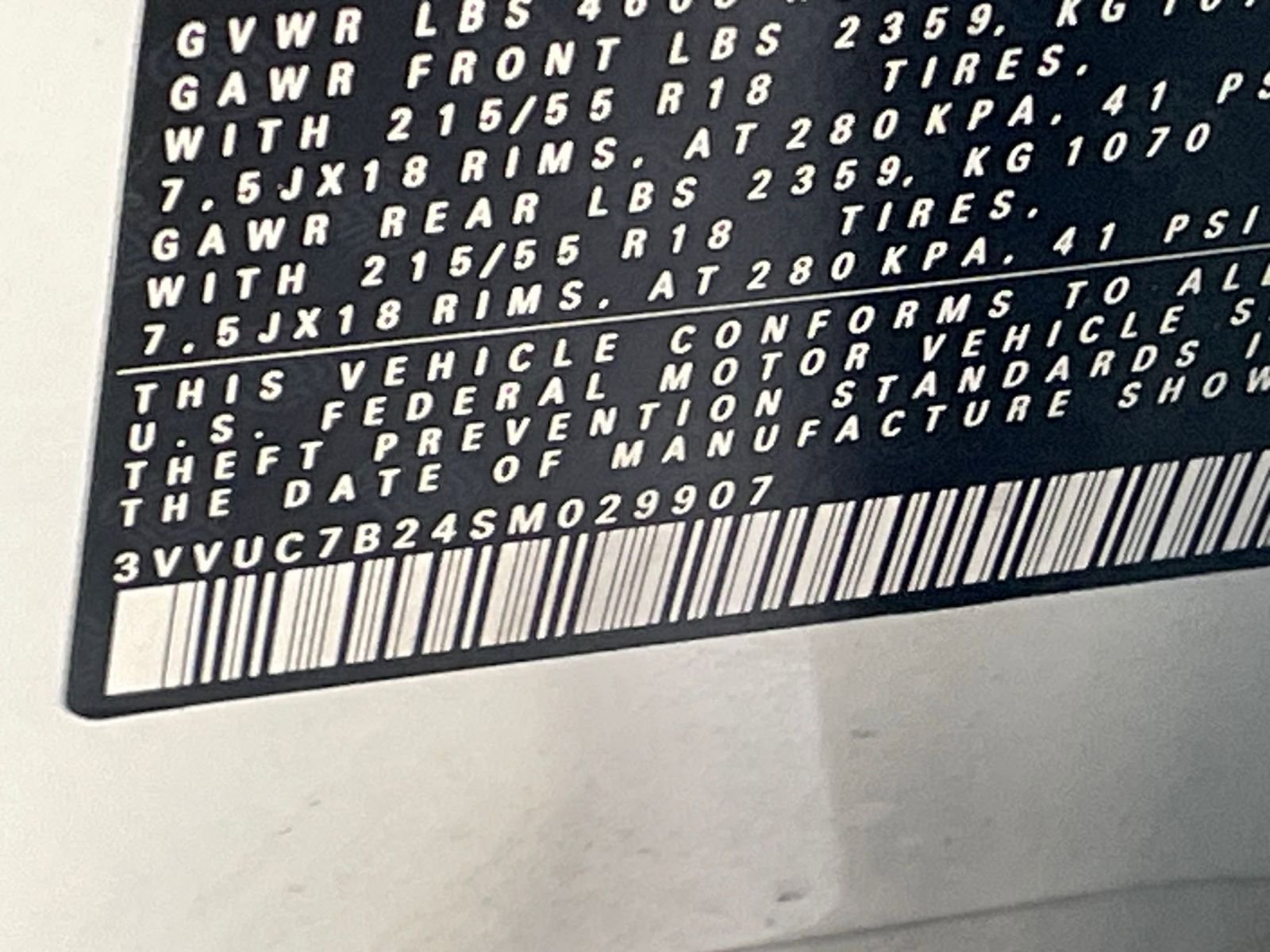 Used 2025 Volkswagen Taos SE image 29