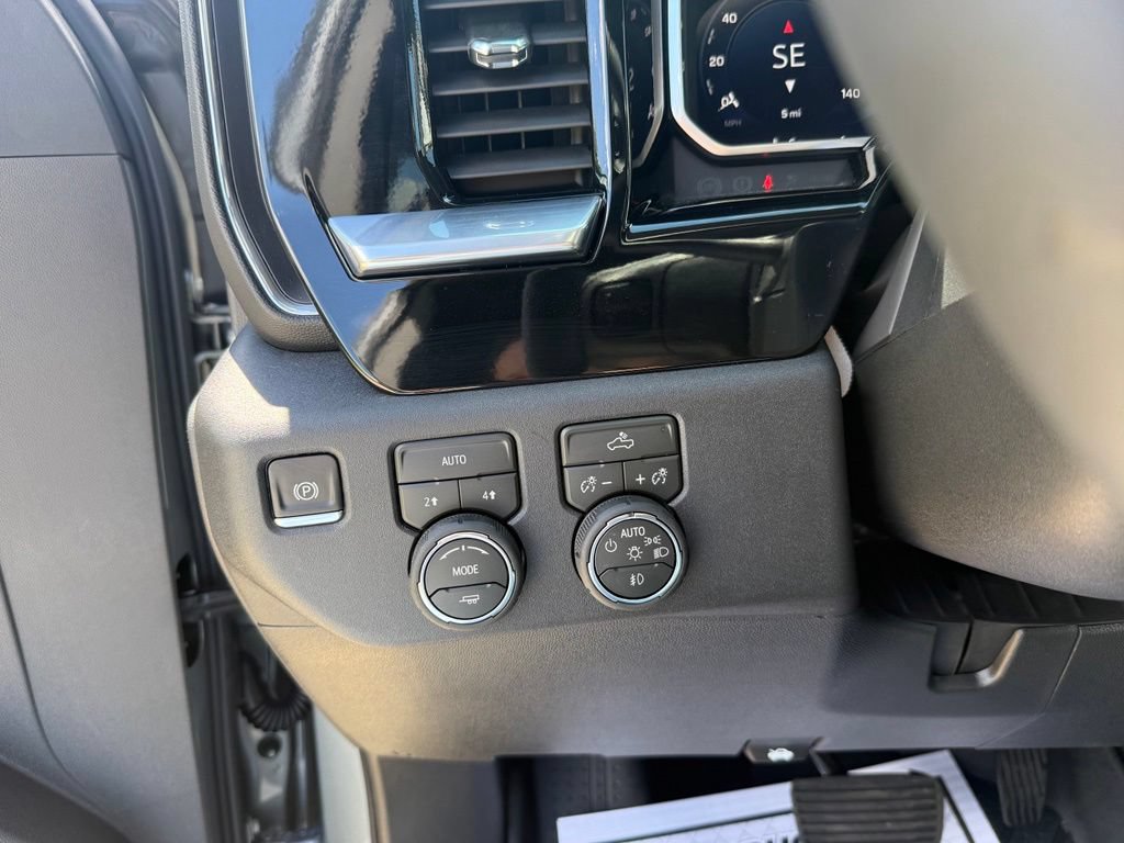 New 2026 Chevrolet Silverado 1500 RST w/ RST Select Package AWD/4WD image 33