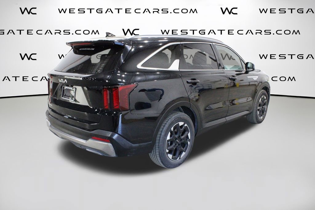 Used 2024 Kia Sorento S image 44