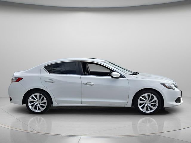 Used 2017 Acura ILX w/ Premium Package image 5
