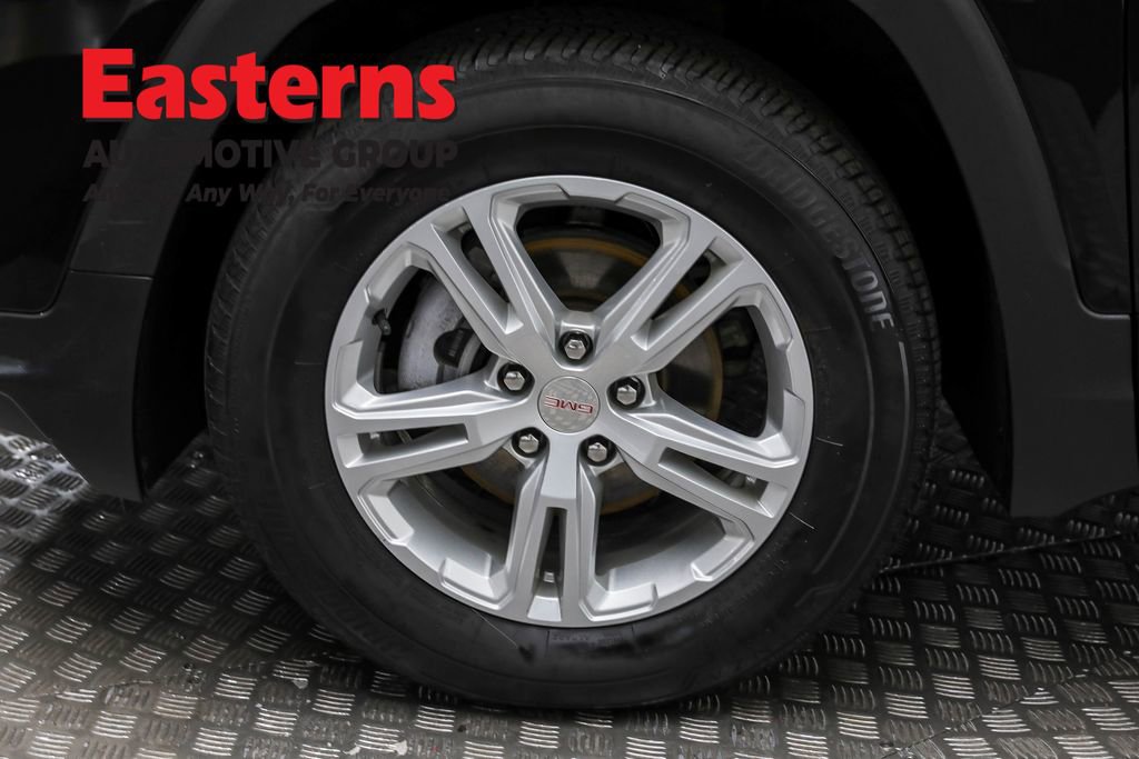 Used 2022 GMC Terrain SLE image 32