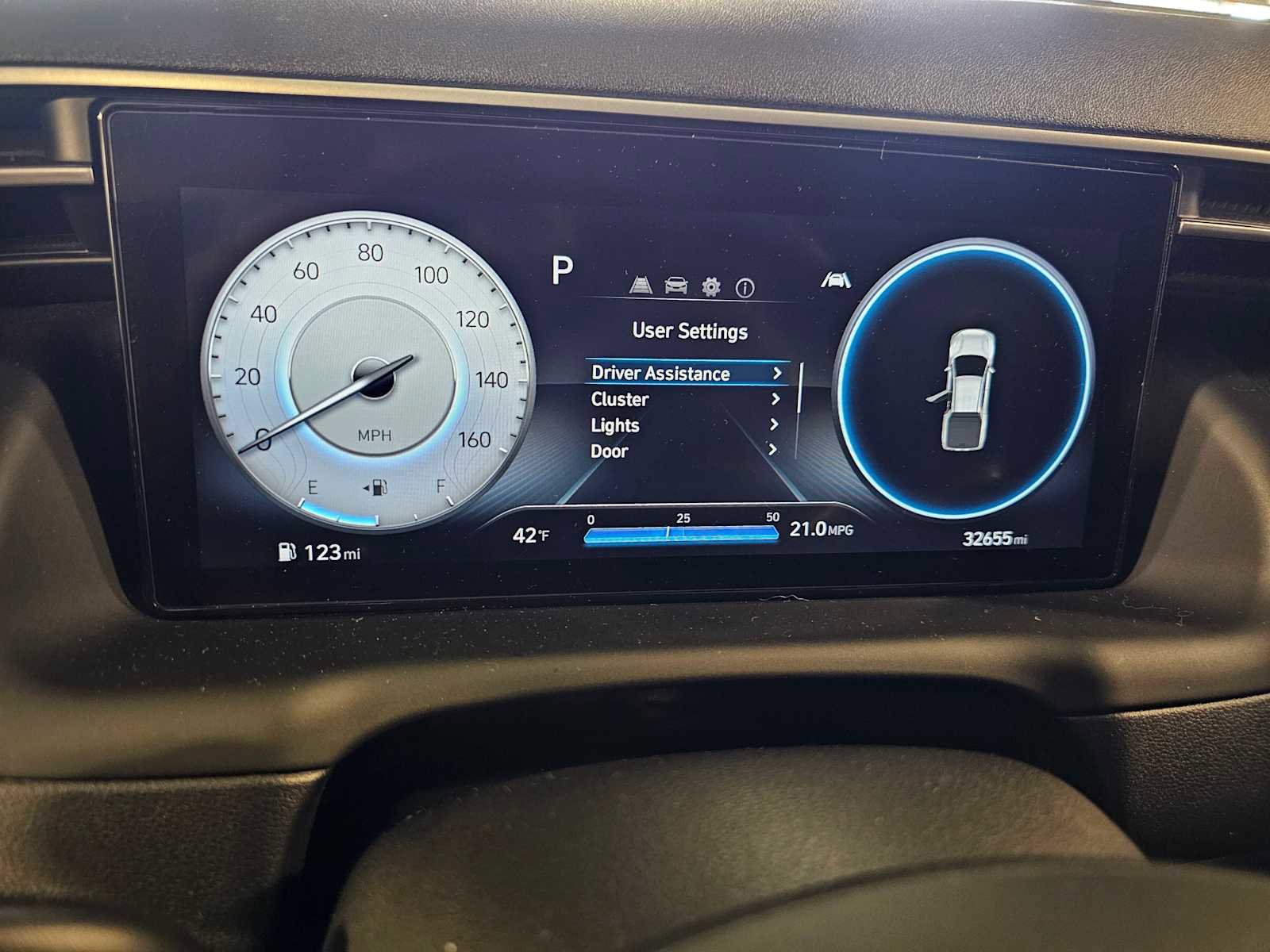 Used 2022 Hyundai Santa Cruz SEL Premium image 12