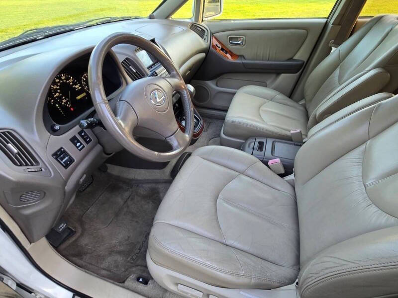 Used 2001 Lexus RX 300 4WD image 12