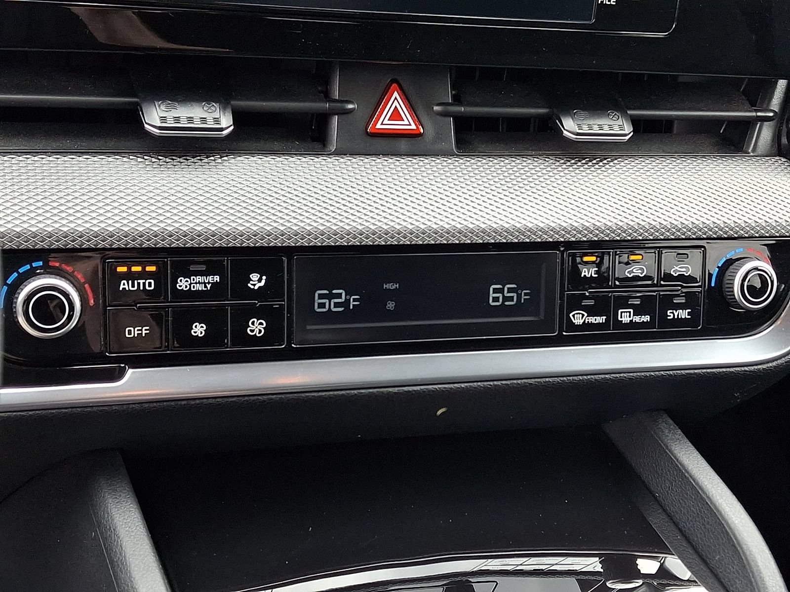 Certified 2023 Kia Sportage LX AWD/4WD image 16