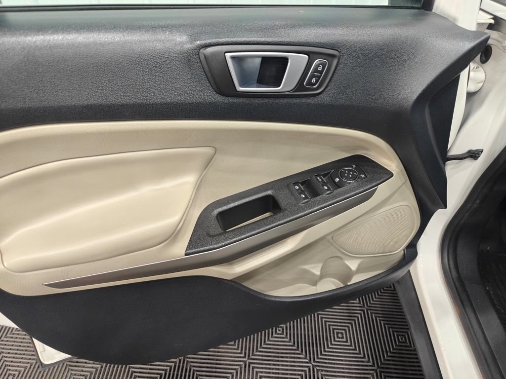 Used 2018 Ford EcoSport Titanium AWD/4WD image 44