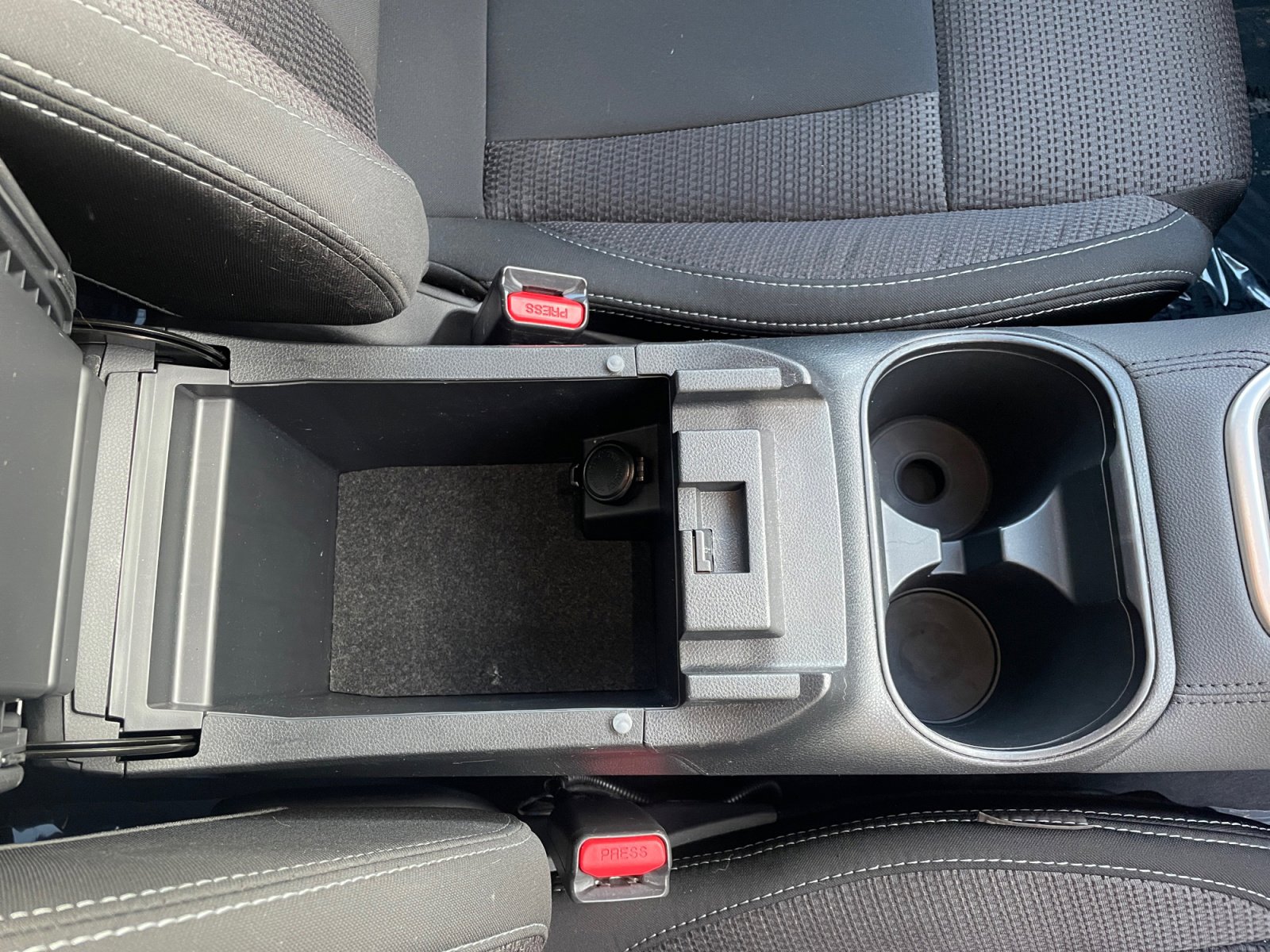 Used 2022 Subaru Outback Premium image 27