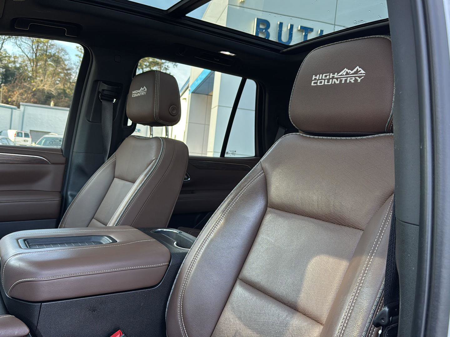 Used 2023 Chevrolet Tahoe High Country image 27