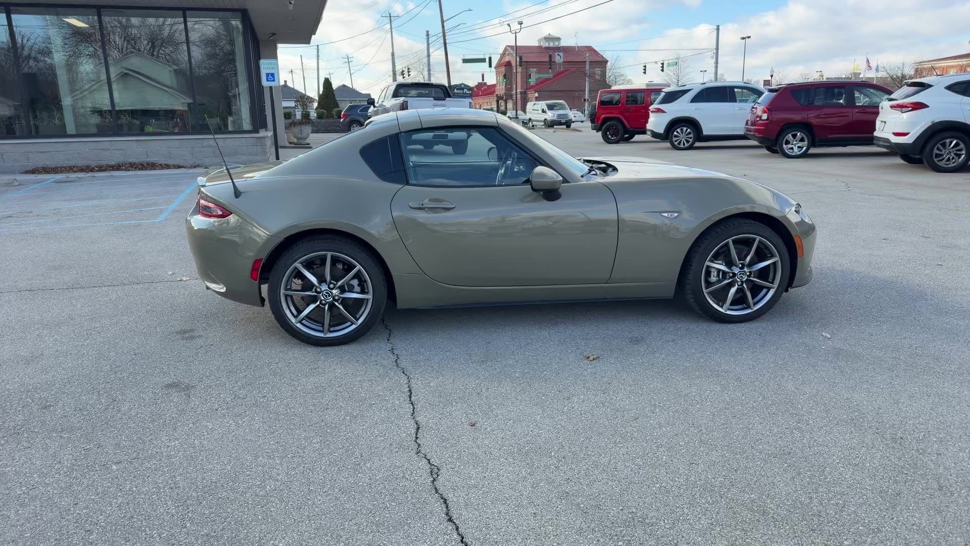 Used 2023 MAZDA MX-5 Miata Grand Touring w/ Weather Package image 7