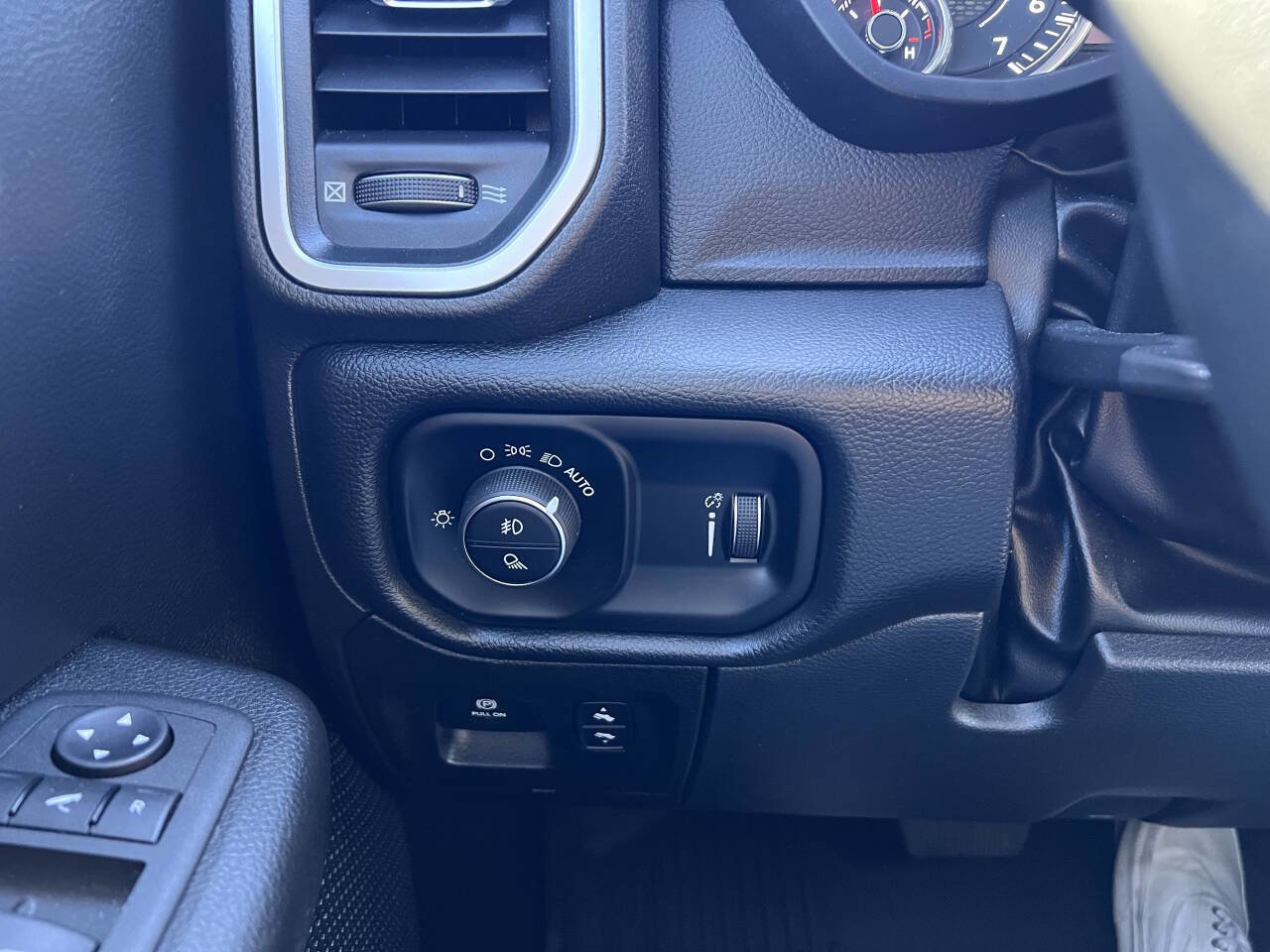 Used 2022 RAM 1500 Big Horn image 17