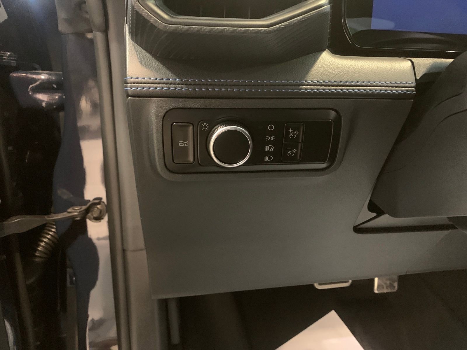 Used 2024 Ford Mustang Dark Horse w/ Dark Horse Handlin Package image 15