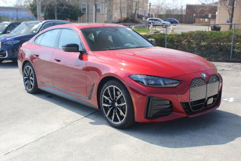 New 2026 BMW i4 xDrive40i w/ M Sport Package AWD/4WD image 1