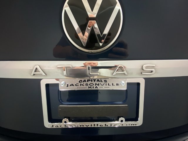 Used 2023 Volkswagen Atlas SE w/ Panoramic Sunroof Package AWD/4WD image 27